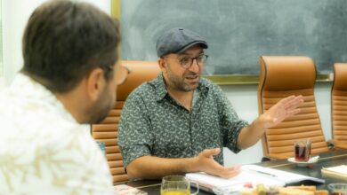 "Okul Tıraşı"nın Ödüllü Yönetmeni Ferit Karahan, Yeni Filminin Hazırlığına Başladı - Haberler