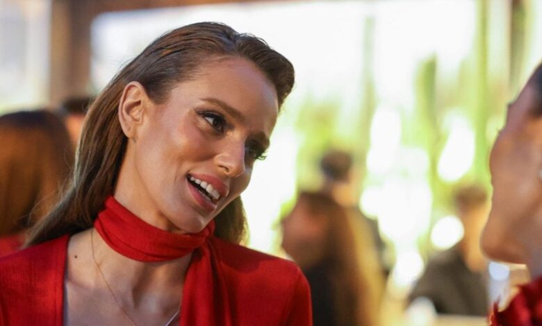 Sarışın oldu! Oyuncu Bestemsu Özdemir'in İnci Taneleri imajı