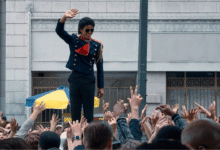 Michael Jackson Biyografisi 217 Milyon Dolarlık Açılışla Rekor Kırdı - Haberler