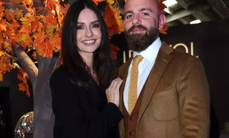 Yasemin Özilhan boşanıyor - Ensonhaber