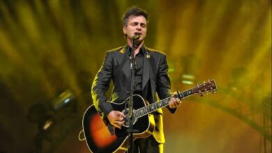 Teoman'ın sahnesinde şaşırtan anlar! Dansına yorum yağdı